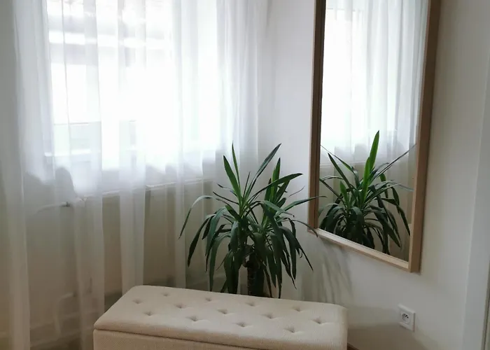 Atlas No2 With Free Parking And Ac